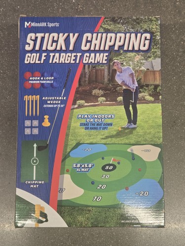 Golf chipping game play - golf,